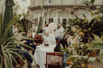 Cocktail chic dans les jardins de la Villa du Parc à Mulhouse