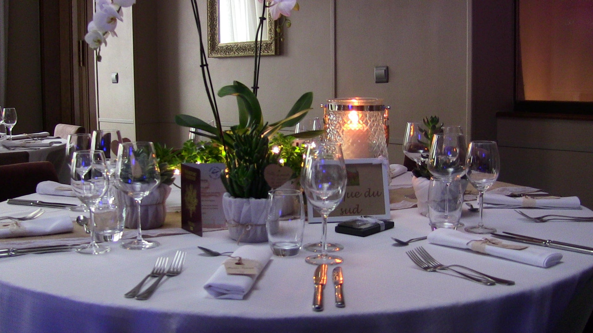 Photo de décoration de mariage à l'Hôtel des Vosges, image 10