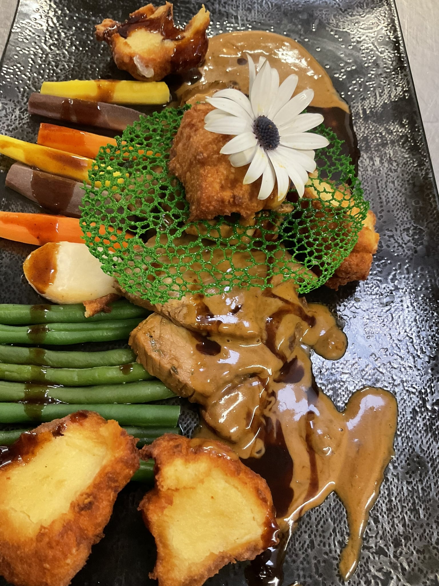 Photo de plats de mariage à l'Hôtel des Vosges, 